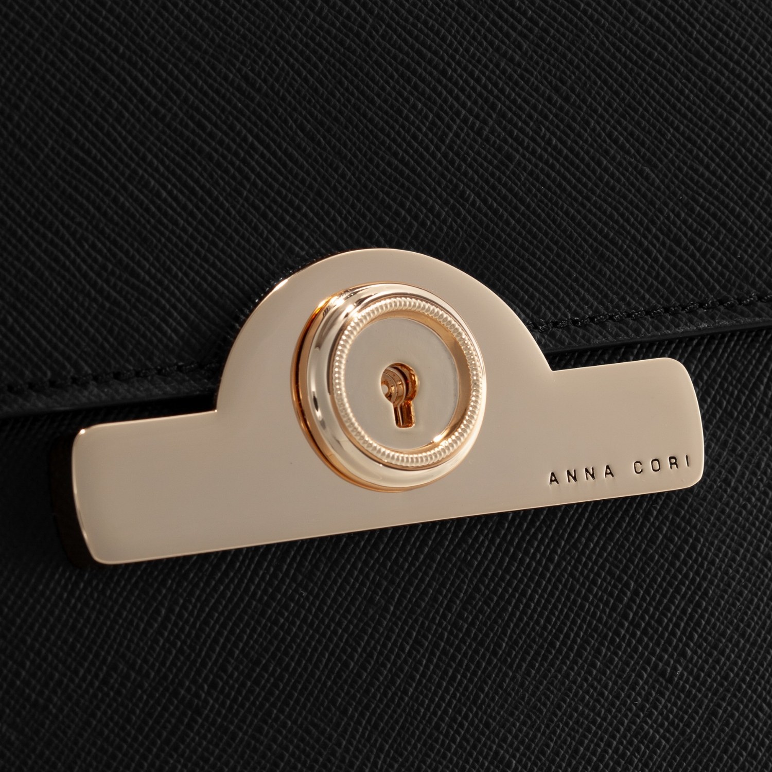 Imagine GEANTA DAMA DE UMAR KELLY SAFFIANO NEGRU