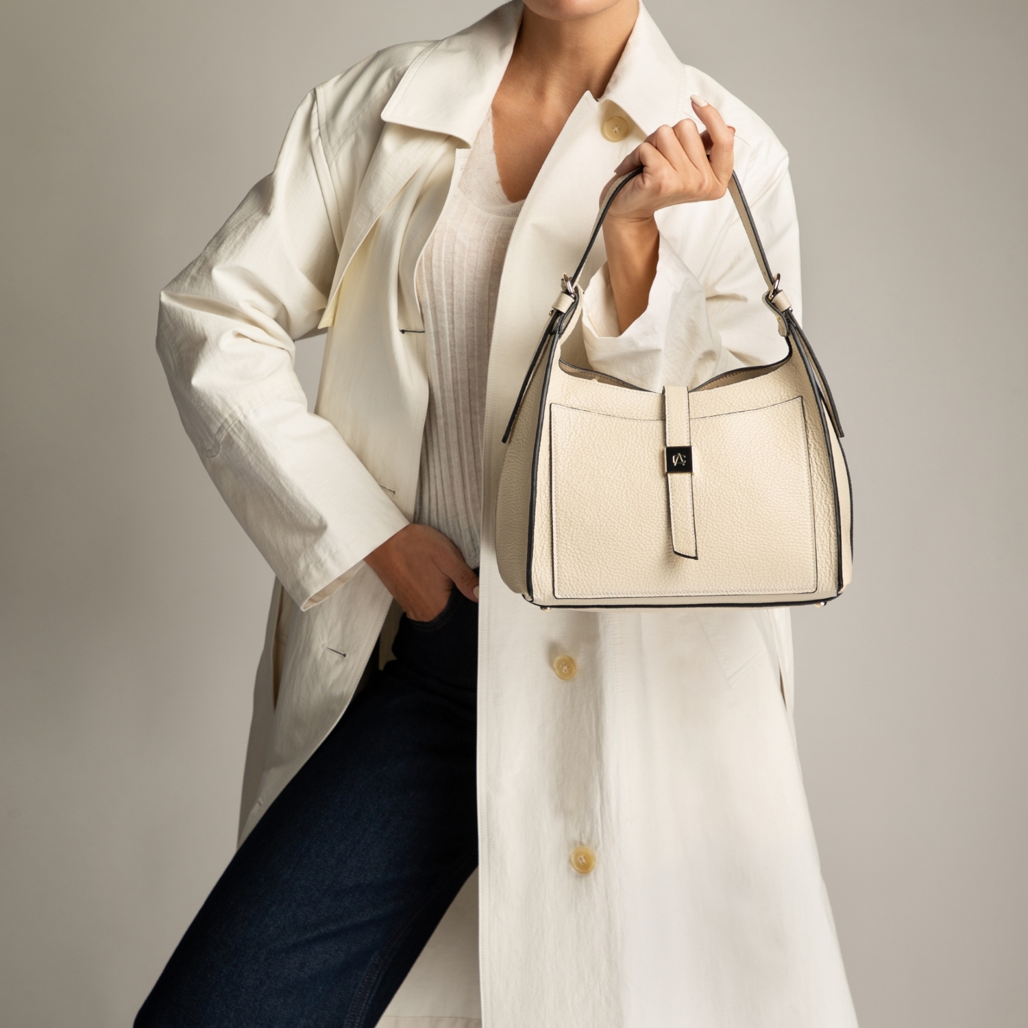 Imagine Geanta dama de Mana BLUMA 02 BOTTALATO PANNA