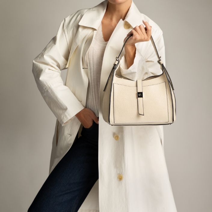 Imagine Geanta dama de Mana BLUMA 02 BOTTALATO PANNA