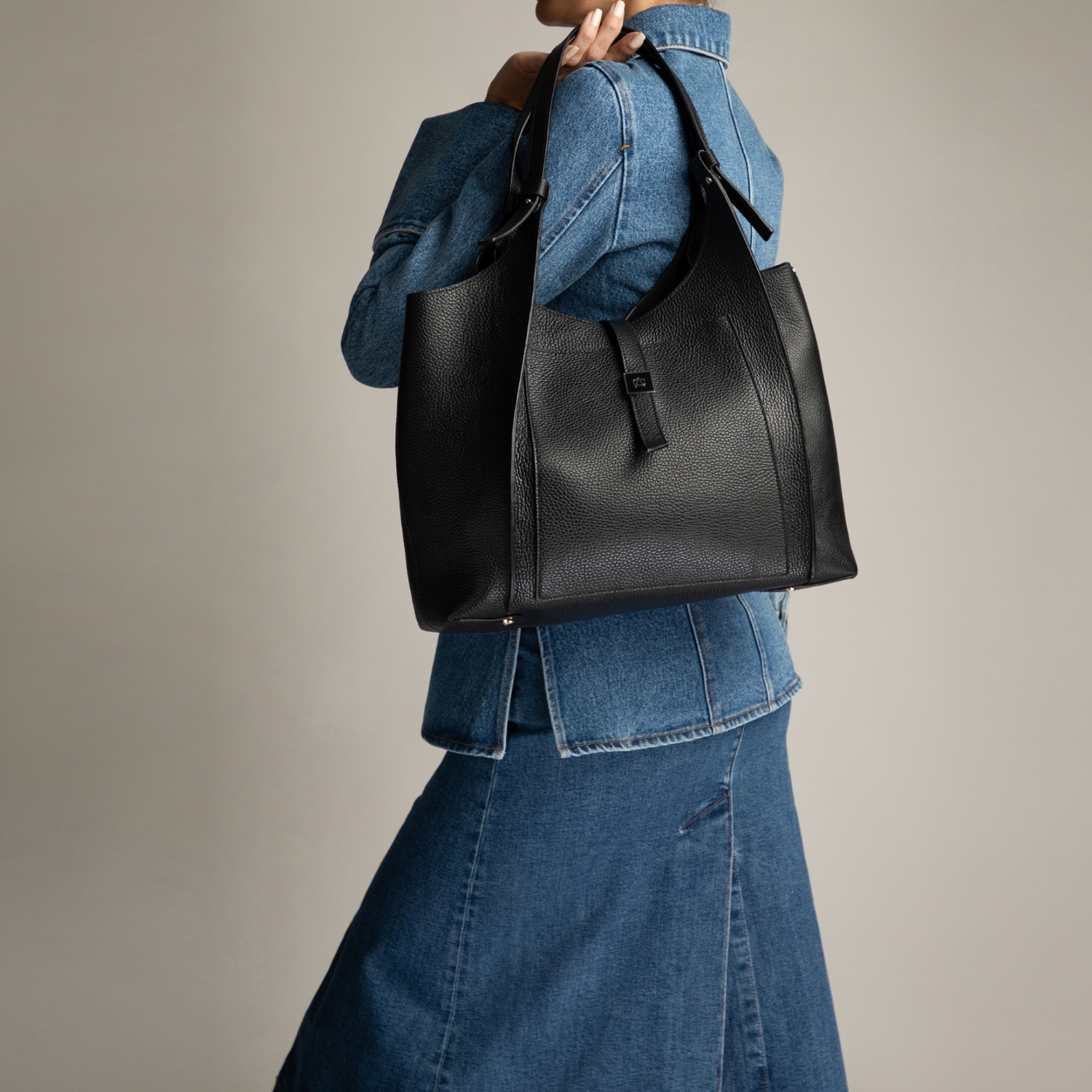 Imagine Geanta dama de Mana BLUMA 03 BOTTALATO NEGRU