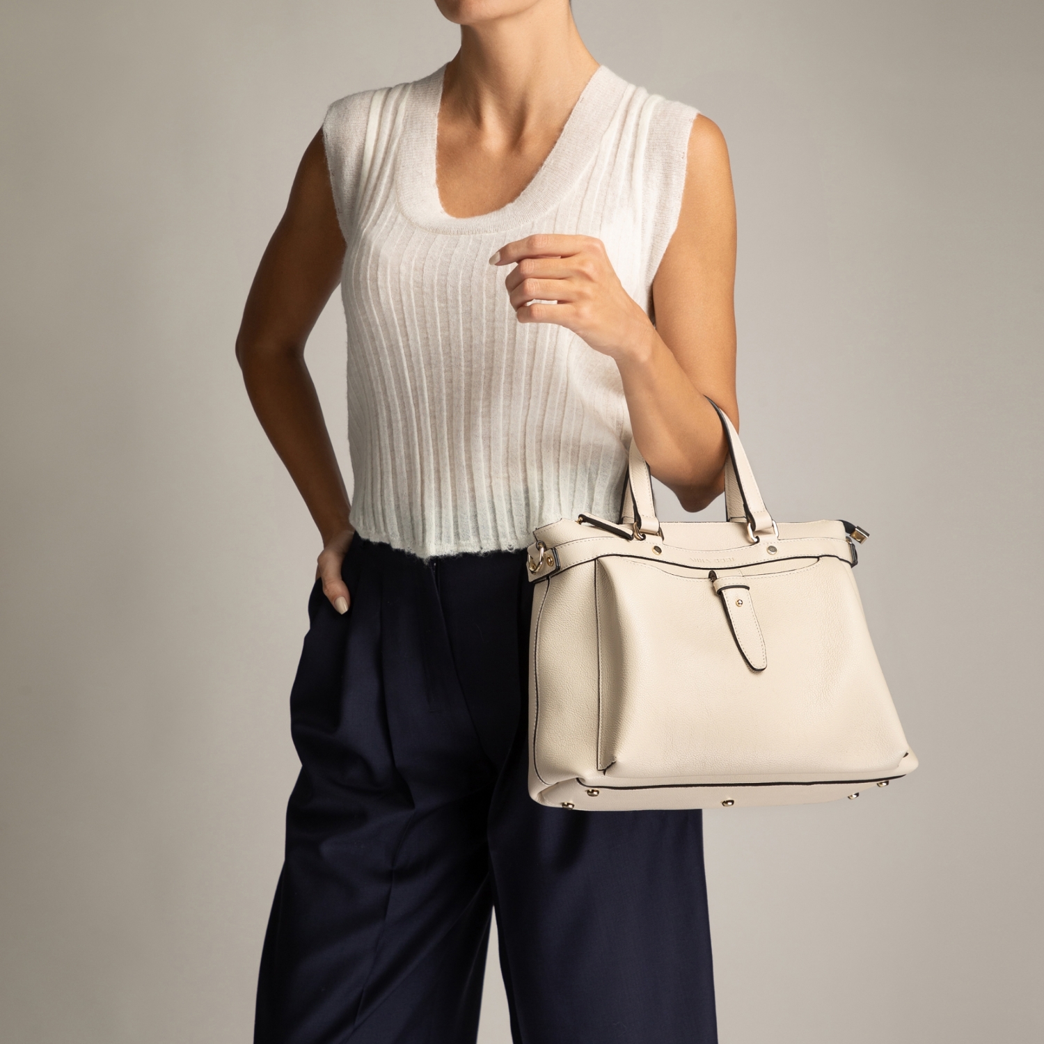 Imagine Geanta dama de Mana ALIZA 01 BOTTALATO PANNA