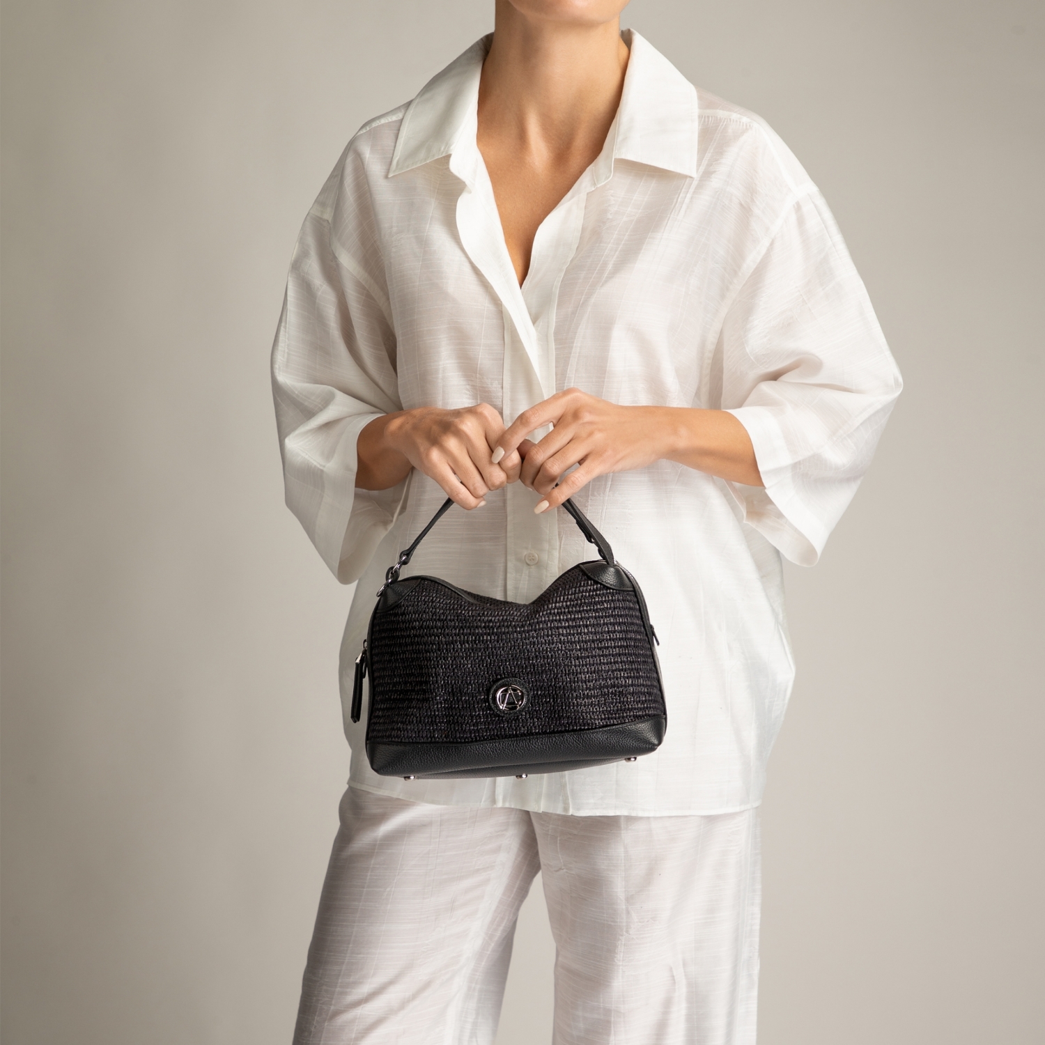 Imagine Geanta dama de Mana INGA 01 BOTT+RAFIA NEGRU