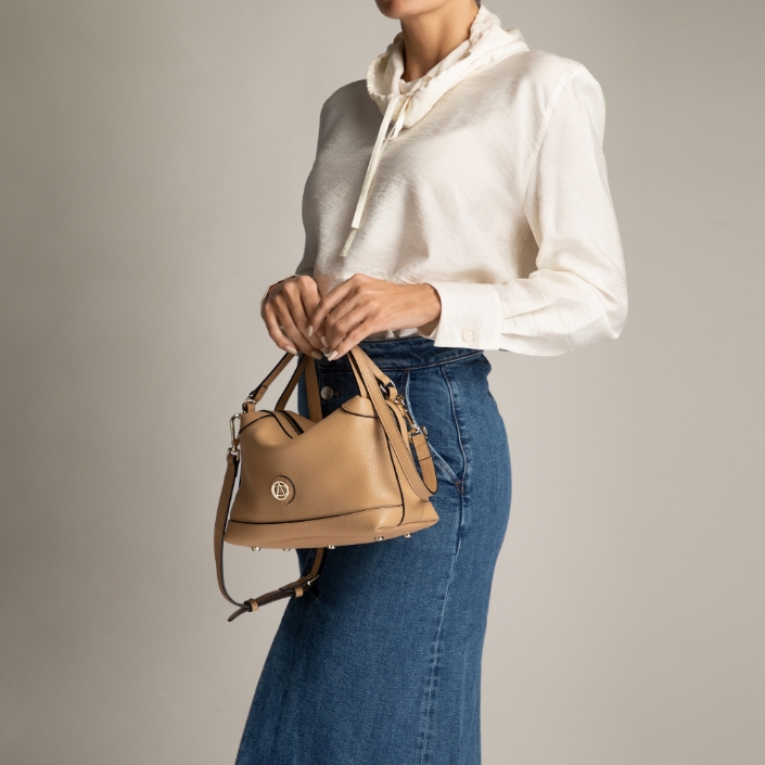 Imagine Geanta dama de Mana INGA 01 BOTTALATO CAPPUCCINO